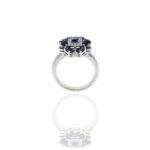 14K Solid Gold Blue Sapphire And Flower Diamond Ring - Image 8
