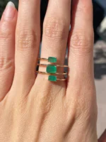 18K Solid Gold Spiral Emerald Ring - Image 2