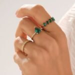 14K Solid Gold Green Emerald Solitaire Ring - Image 5