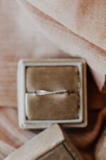 Solid Gold Criss Cross Ring, 18k Gold X Ring, Natural Diamond ring for women, Gift for her - Image 5