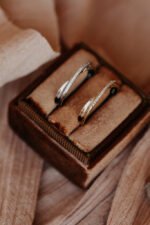 Solid Gold Criss Cross Ring, 18k Gold X Ring, Natural Diamond ring for women, Gift for her - Image 6