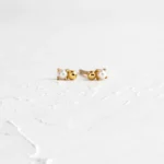 18k Solid Gold Pearl Volley Studs