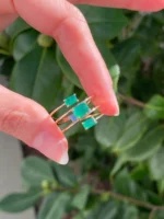 18K Solid Gold Spiral Emerald Ring - Image 4