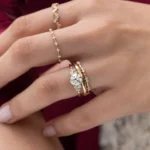 18k Gold Lab-Grown Diamond Minuet Ring - Image 2