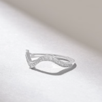 18k Natural Diamond Alternating Pave Stacking Ring: Tiny Zigzag Band for Daily Wear - Image 4