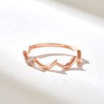 18K Solid Gold Pave Diamond Zigzag Ring - Image 5